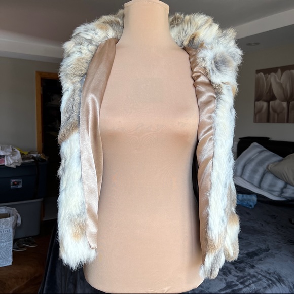 ADRIENNE LANDAU 100% Rabbit Fur Vest In Natural Brown L like new - Picture 11 of 16